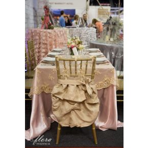 Csipke és chiffon chiavari székszoknya kölcsönzés