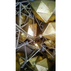  Geometrikus asztali kellékek kölcsönzése 20 db-os csomagban