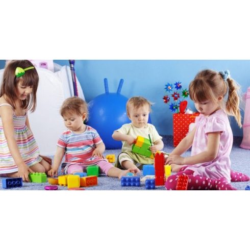 Gyermek játszó sarok, babasarok, játék és gyermekbútor kölcsönzés