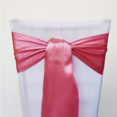 Rózsaszín színű szatén székmasni kölcsönzés